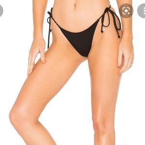 Kendall and Kylie black string bikini bottom size Small